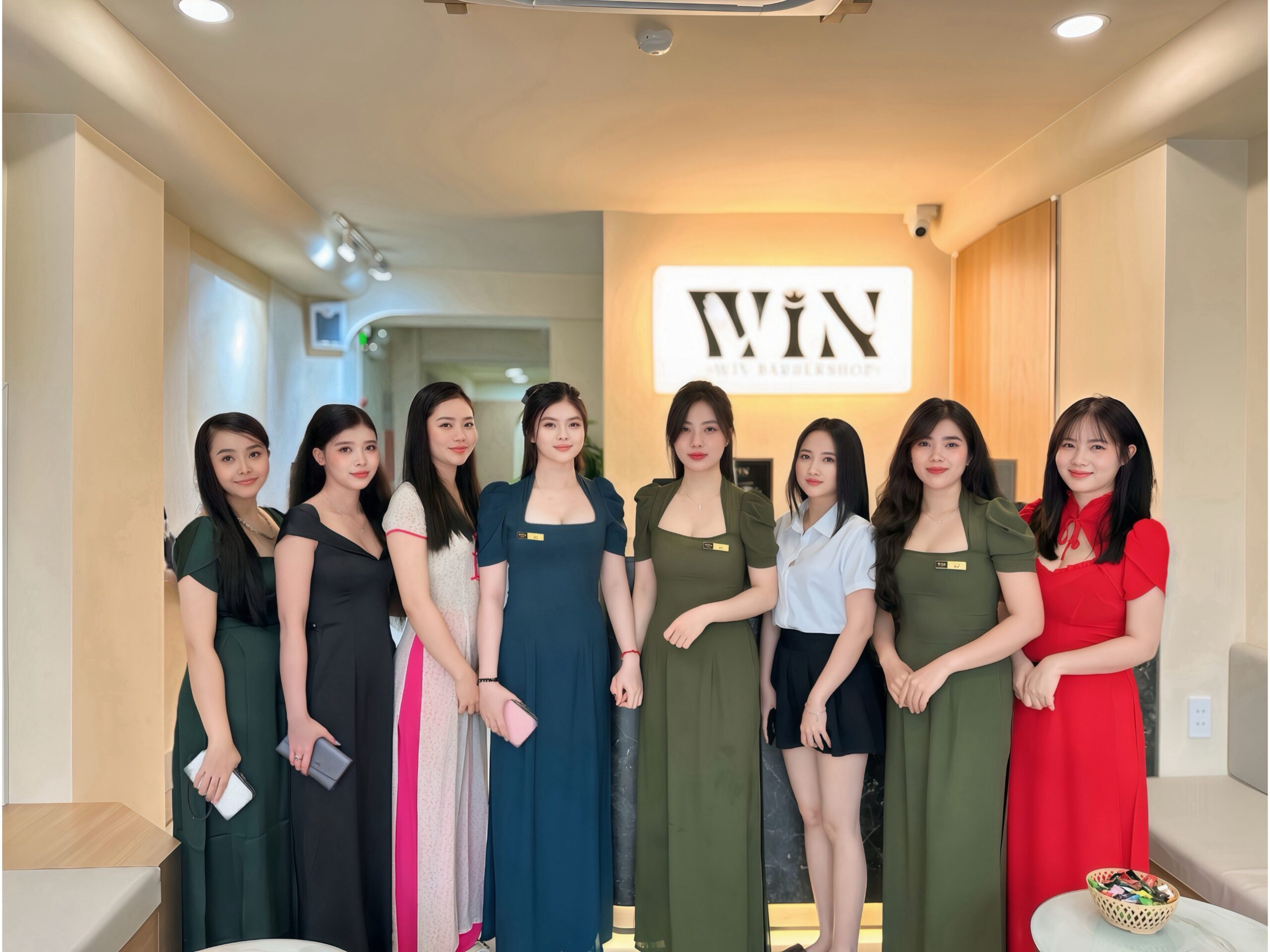 Win Barbershop 皇家越式洗头